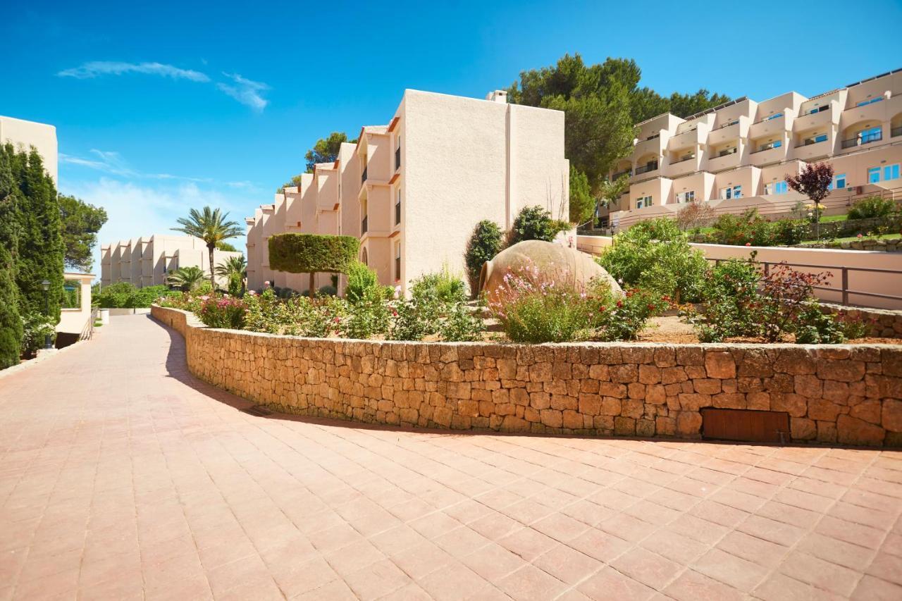 Invisa Hotel Club Cala Blanca Playa DPlaya Des Figueral Eksteriør billede